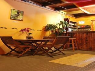 Berambih Lodge Kuching Buitenkant foto
